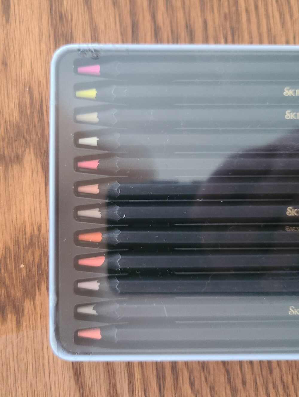 Black Widow Skin Tone Colored Pencils - Picture 5 of 7